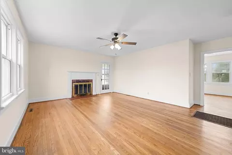 105 Lyde Ave, Louisa, VA 23093 photo 3