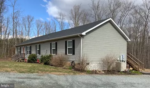 49 Peterson Cir, Louisa, VA 23093