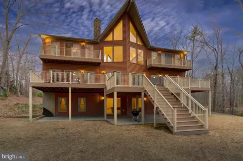 56 Grandview Dr, Mineral, VA 23117