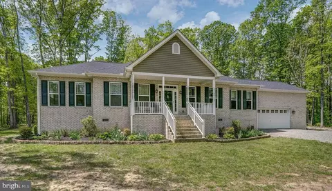 1500 Lake Forest Dr, Mineral, VA 23117
