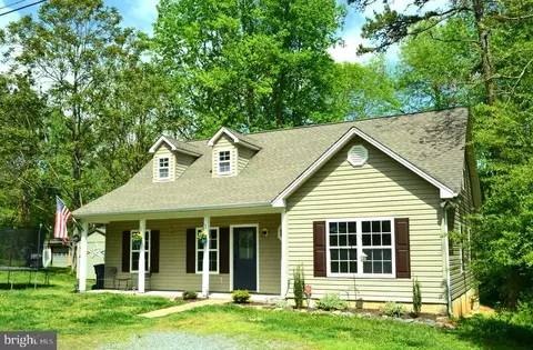 131 Locust Dr, Louisa, VA 23093