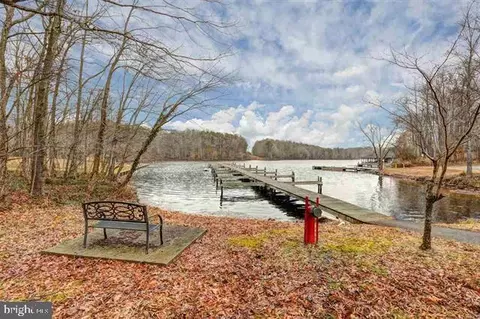 483 Carrs Bridge Rd, Mineral, VA 23117 photo 7
