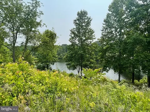 483 Carrs Bridge Rd, Mineral, VA 23117 photo 4