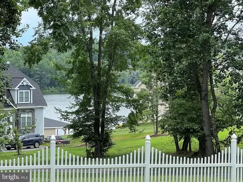Highlander Path, Mineral, VA 23117 photo 2