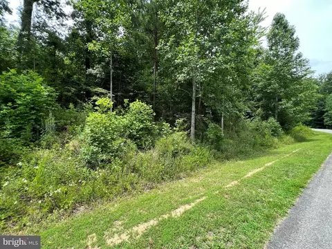 Highlander Path, Mineral, VA 23117 photo 4