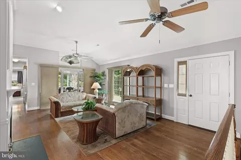 313 Bear Castle Dr, Bumpass, VA 23024 photo 9