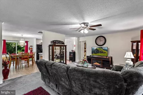 115 Anna Highview Dr, Bumpass, VA 23024 photo 3