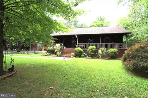 1604 Doctors Rd, Louisa, VA 23093