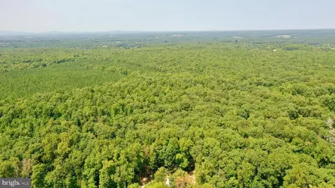 Flint Pl, Louisa, VA 23093 photo 10