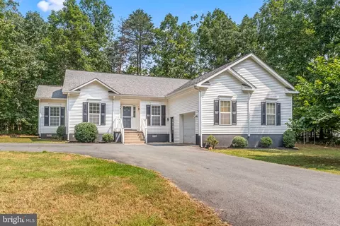 178 Pinehurst Dr, Gordonsville, VA 22942