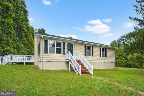 107 Halls Store Rd, Mineral, VA 23117