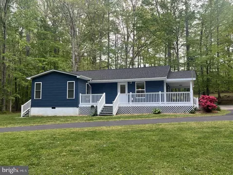 206 Oak Rd, Bumpass, VA 23024 photo 2
