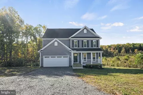 1505 Waltons Store Rd, Louisa, VA 23093