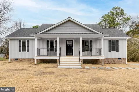 458 Halls Store Rd, Mineral, VA 23117