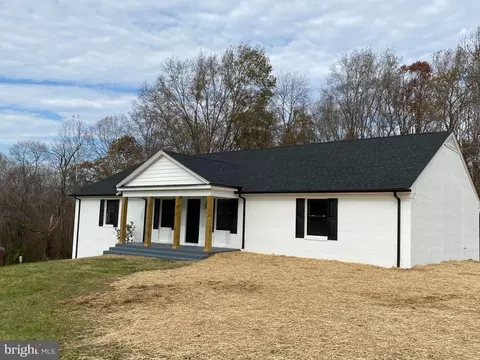 2039 Goldmine Rd, Louisa, VA 23093