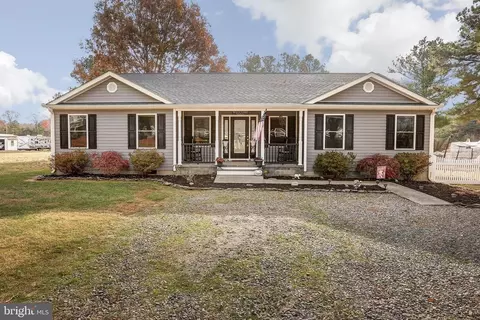950 Willis Proffitt Rd, Mineral, VA 23117