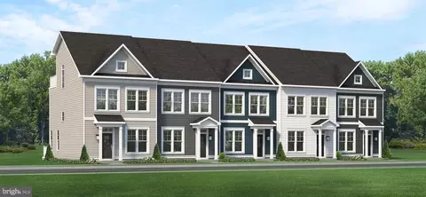 366 Lake Front Dr #J005, Mineral, VA 23117