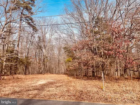 Kennon Rd, Mineral, VA 23117