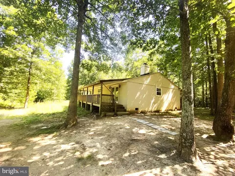367 Harris Ct, Mineral, VA 23117