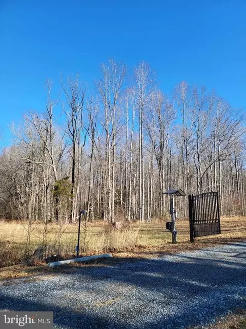 9 Aeolian, Bumpass, VA 23024
