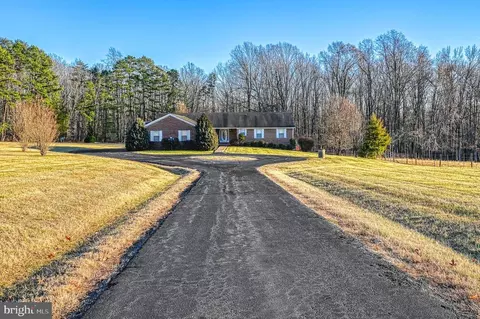 2826 Courthouse Rd, Louisa, VA 23093
