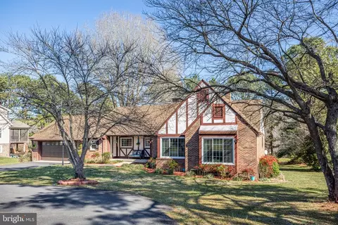 305 Club Rd, Louisa, VA 23093