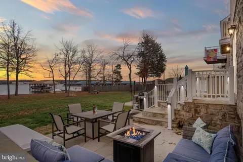 222 Lake Front Dr, Mineral, VA 23117