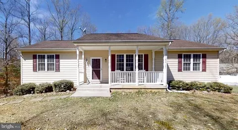 1549 Moody Town, Bumpass, VA 23024