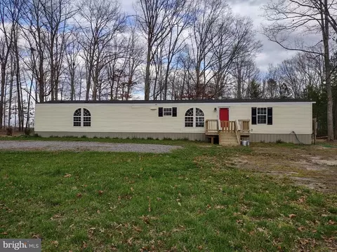 375 Johnson Mill Rd, Bumpass, VA 23024