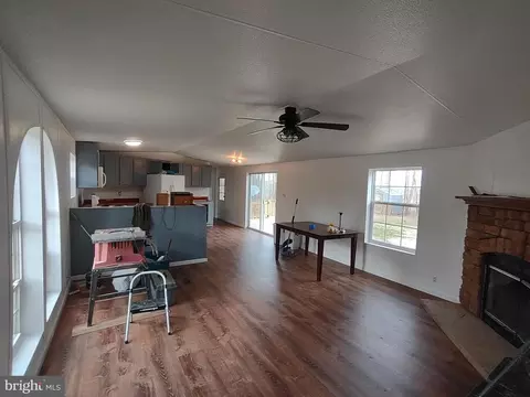 375 Johnson Mill Rd, Bumpass, VA 23024 photo 4