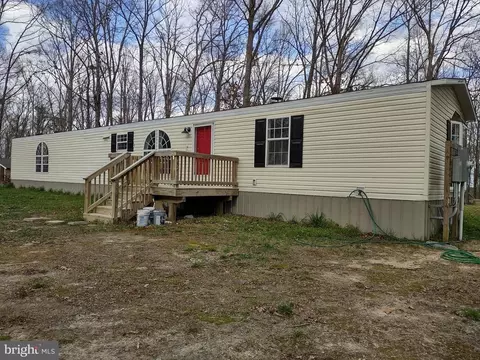 375 Johnson Mill Rd, Bumpass, VA 23024 photo 3