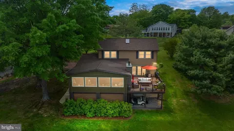 833 Lakewood Dr, Mineral, VA 23117