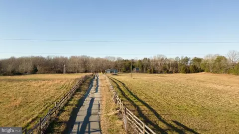 2243 Chalklevel Rd, Louisa, VA 23093 photo 2