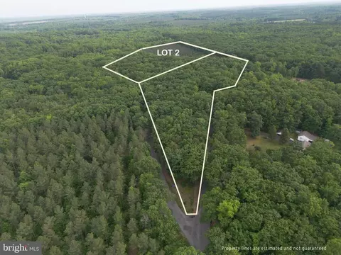 Roundabout Rd, Louisa, VA 23093