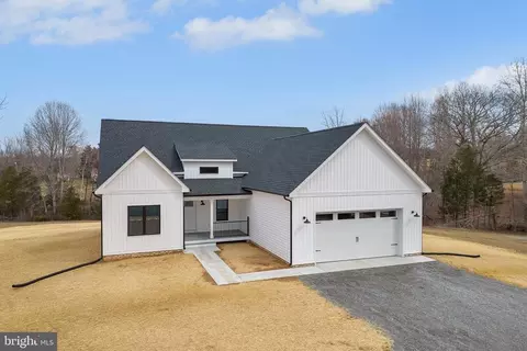 268 Cuckoos Nest Dr, Bumpass, VA 23024