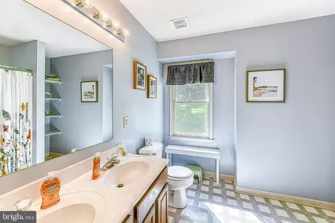 192 Busbees Point Rd, Bumpass, VA 23024 photo 13