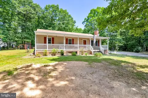 1461 Buckner Rd, Bumpass, VA 23024