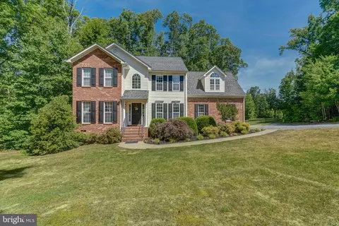 532 Reedy Creek Rd, Louisa, VA 23093