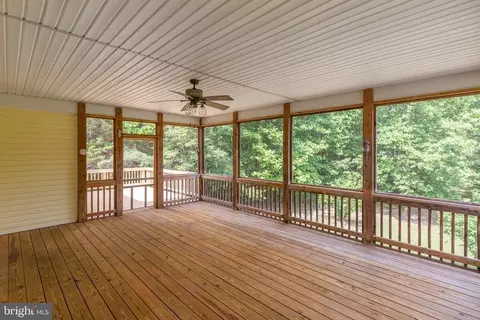 749 Daniel Rd, Louisa, VA 23093 photo 4