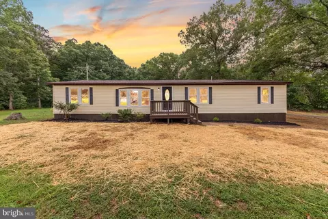1544 Windyknight Rd, Montpelier, VA 23192