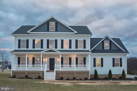 155 Glenmore Ln, Keswick, VA 22947