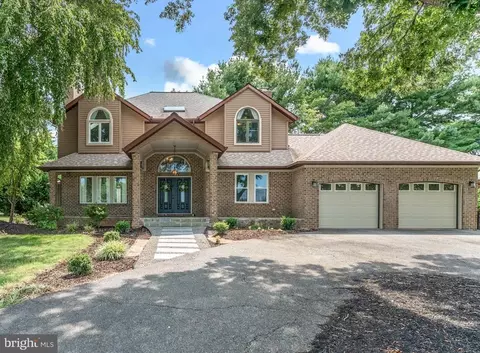 71 Rhett Butler Dr, Bumpass, VA 23024