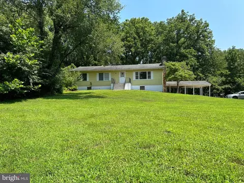 19 Well Rd, Louisa, VA 23093 photo 2