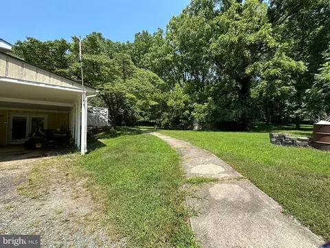 19 Well Rd, Louisa, VA 23093 photo 5