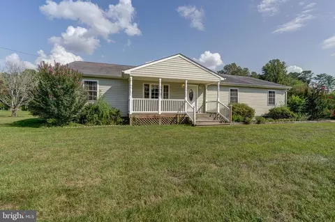 206 Bibb Store Rd, Louisa, VA 23093