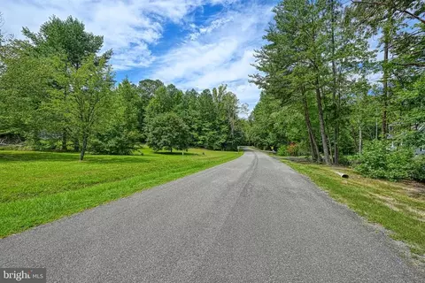 Hickory Ln, Bumpass, VA 23024 photo 10