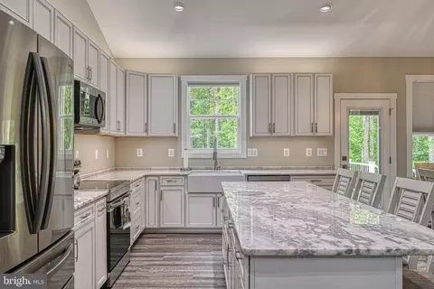 879 Daniel Rd, Louisa, VA 23093 photo 9