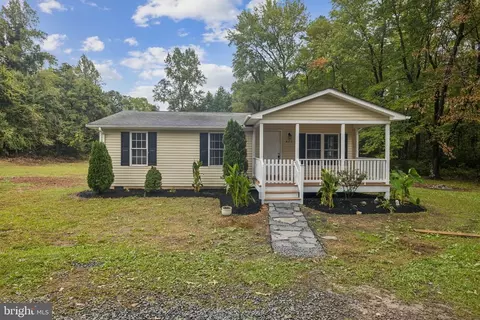 675 Goldmine Rd, Louisa, VA 23093