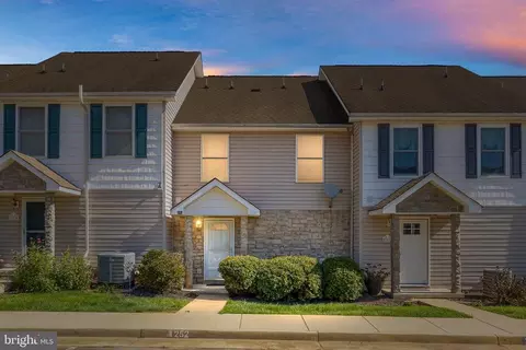 252 Lake Front Dr, Mineral, VA 23117