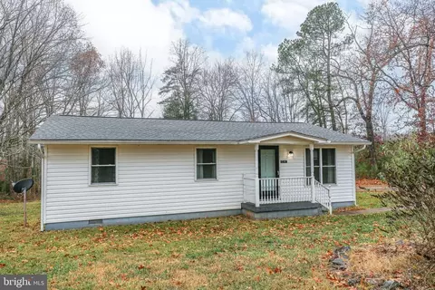 514 Hancock Mill Rd, Mineral, VA 23117